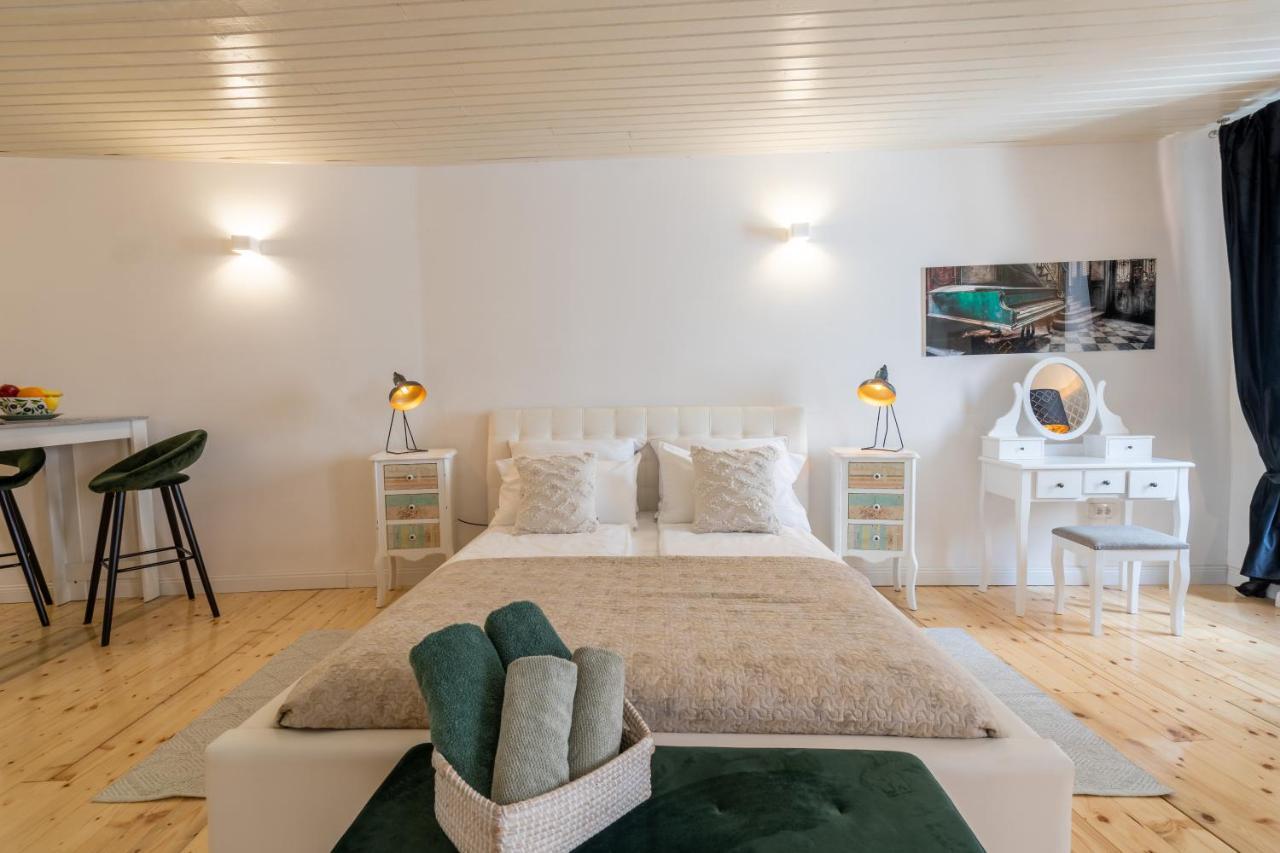Casanoa Old Town Rovinj Apartment Esterno foto